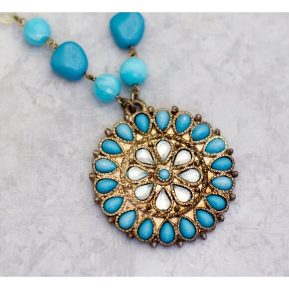 18 inch, Vintage Mandala Turquoise Floral Necklace Gold Tone Necklace - CP1 - Picture 1 of 3